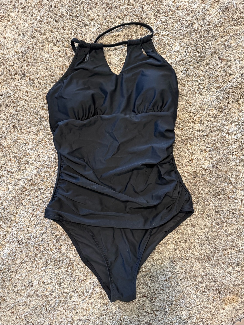 Cupshe Black Halter One-Piece Swimsuit with Keyhole